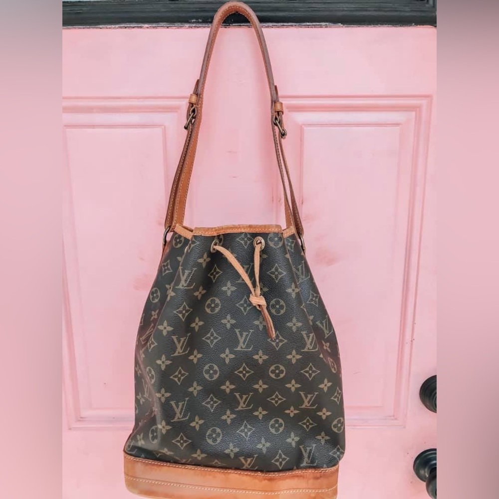 Louis Vuitton Bucket Bag